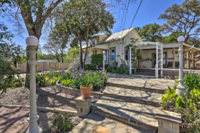 Charming New Braunfels Home with Spacious Deck!